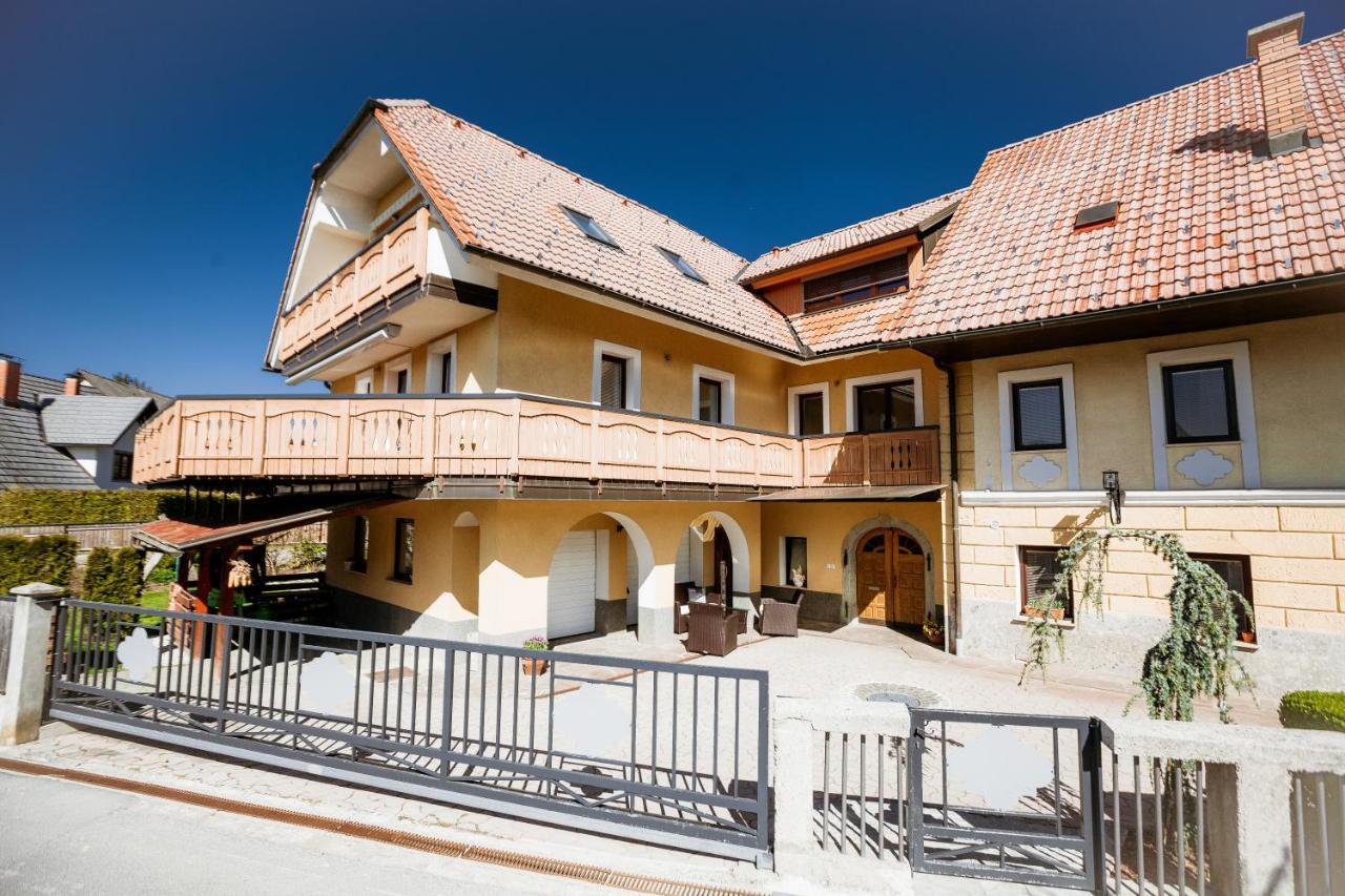 Mama Mia Apartments Radovljica Εξωτερικό φωτογραφία