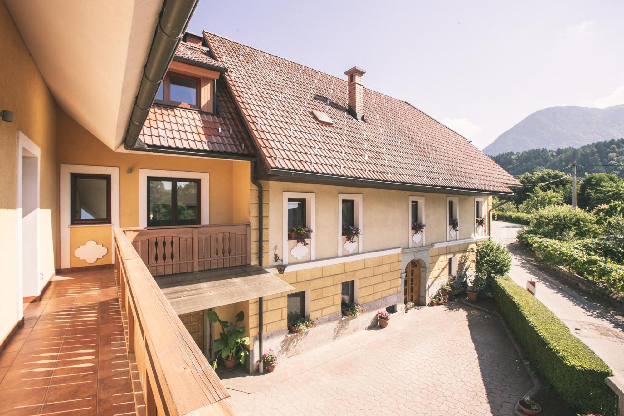 Mama Mia Apartments Radovljica Εξωτερικό φωτογραφία