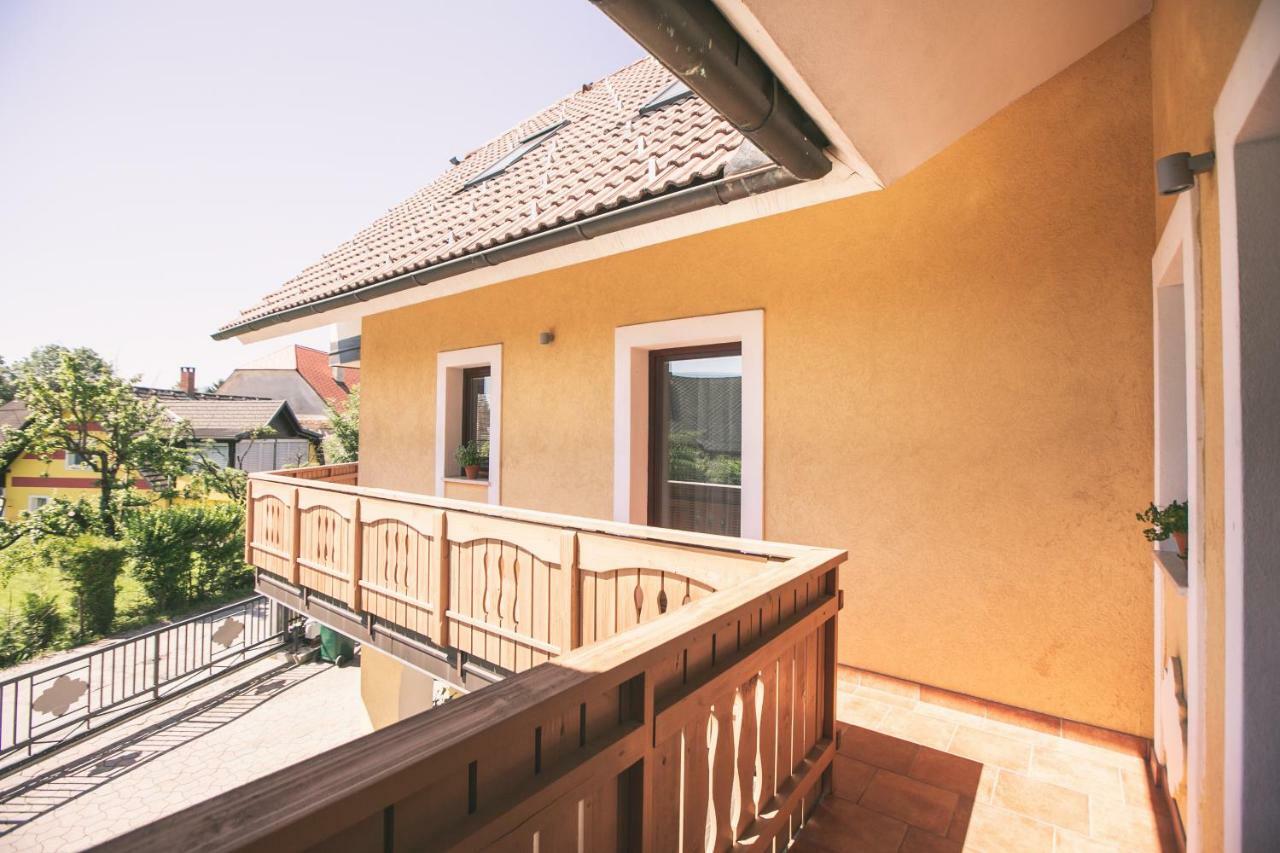Mama Mia Apartments Radovljica Εξωτερικό φωτογραφία