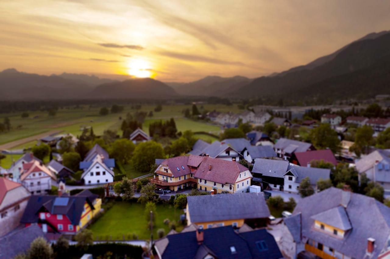 Mama Mia Apartments Radovljica Εξωτερικό φωτογραφία